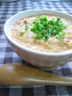 A picture of Fluffy and Creamy Spicy Natto and Egg Rice Porridge.