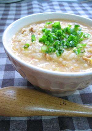 A picture of Fluffy and Creamy Spicy Natto and Egg Rice Porridge.