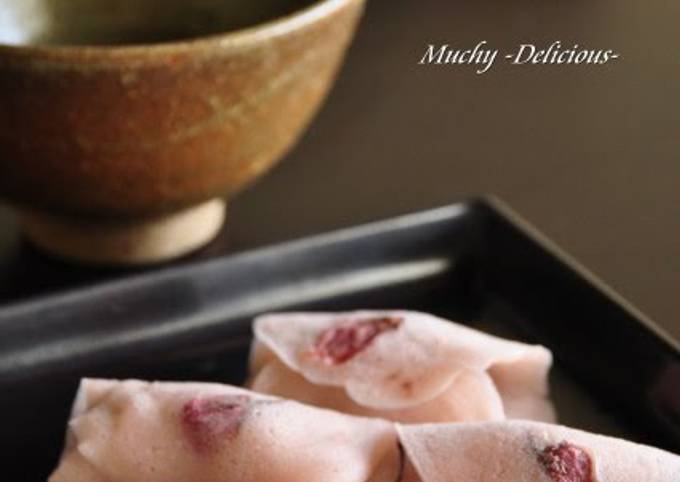Cherry Blossom Mochi with Petals