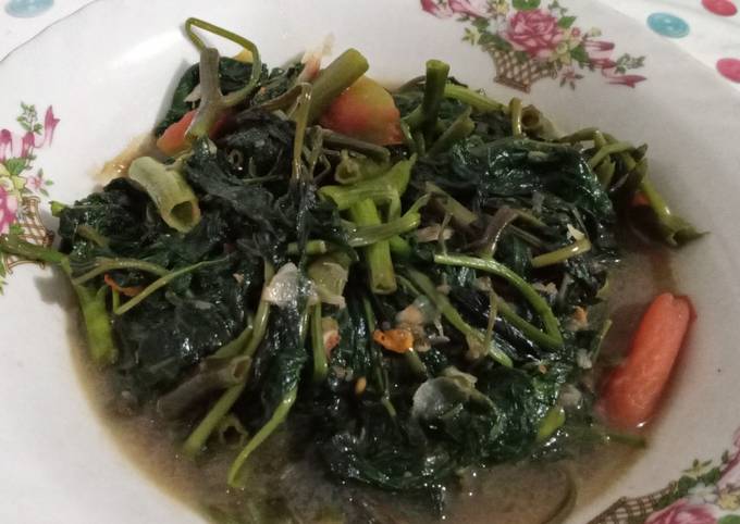 Cara Gampang Membuat Tumis Kangkung Terasi yang Enak Banget
