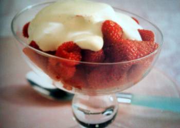 Easy Recipe Fresh Berries with Sabayon Sauce Delicious and Healthy