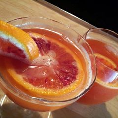 A picture of AMIEs CARROT ORANGE Juice.
