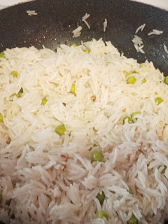 A picture of Matar Pulao.