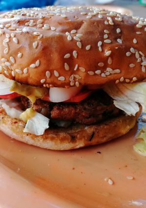Una foto de Hamburguesa (salsa secreta)