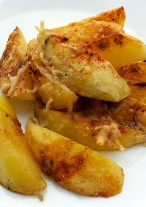 A picture of Baked Cheesy Spicy Potato.