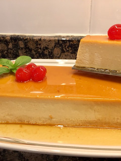 Una foto de Flan de Baileys