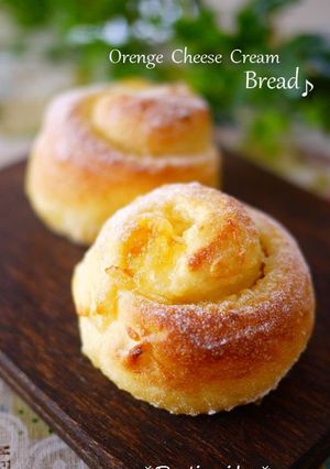 A picture of Orange Cheese Cream Bread Rolls.