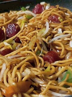 Une photo de 2• Nouilles sautées aux légumes