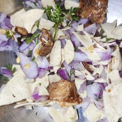 A picture of Papad Churmuri.