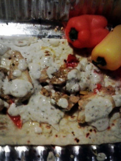 A picture of Chicken Alfredo Flatbread.