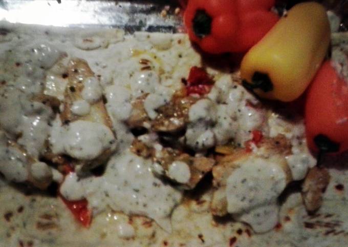 Recipe of Homemade Chicken Alfredo Flatbread