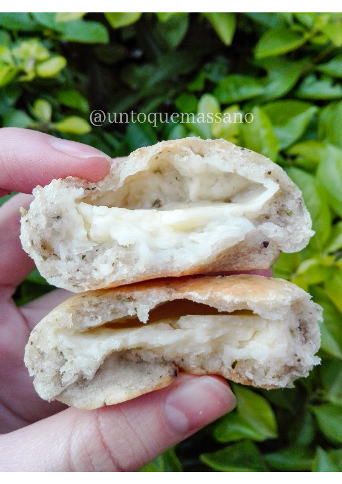 Una foto de Pancitos rellenos de queso (Sin levadura)
