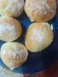 Pan de leche condensada y coco rallado