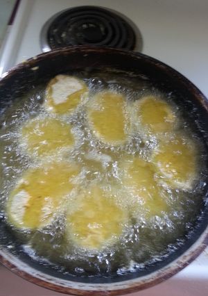 A picture of Fried green tomatoes.