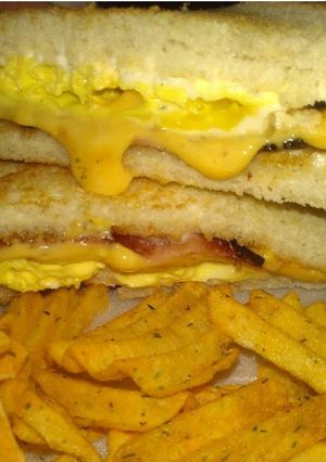 A picture of Breakfast Sandwich.