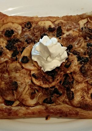 A picture of Apple Tart.