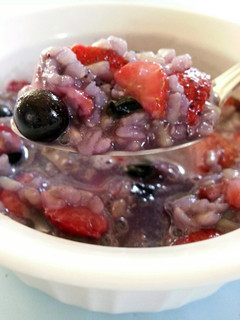 A picture of skye's berry-licious rice.