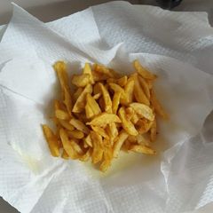 A picture of Simple plain fries.
