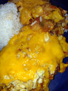 A picture of salsa chicken.