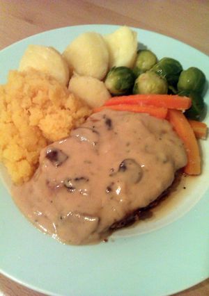 A picture of Vickys Steak Diane Sauce, Gluten, Dairy, Egg & Soy-Free.