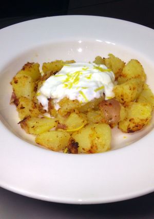 A picture of LG BAKED CHEESY POTATO TOP LEMONY YOGURT.