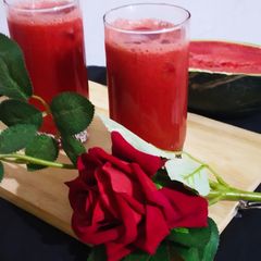 A picture of Watermelon Lemonade.