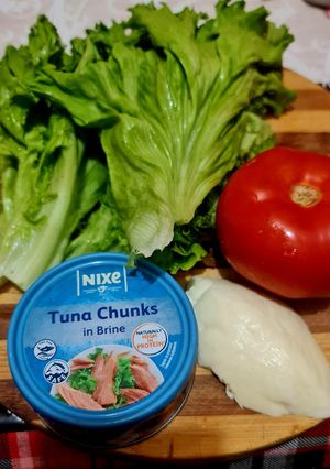 O poză a rețetei Salata verde cu ton #mancare de dieta.