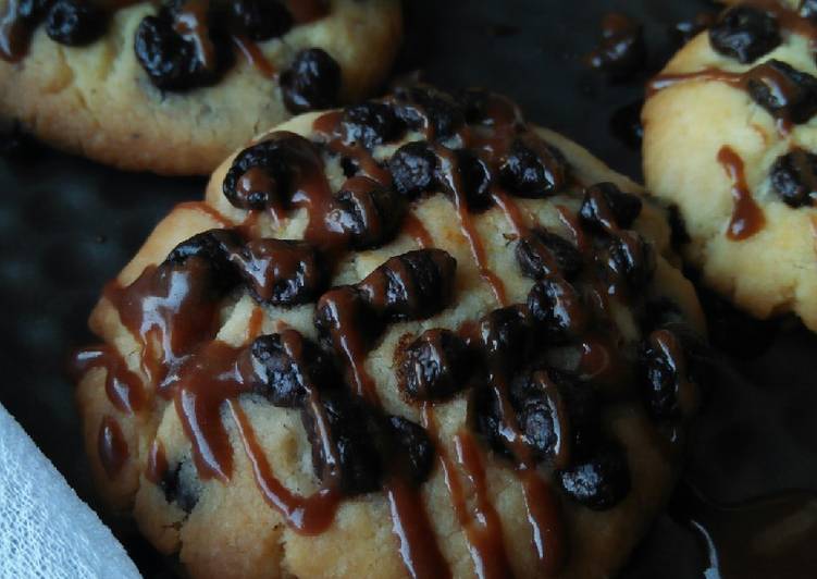 Eggless Chocochip Cookies