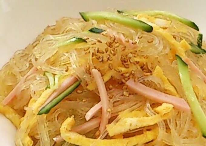 How to Prepare Quick Sweet and Tart Chinese Cellophane Noodle Salad
