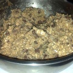 A picture of Delish Oatmeal Chocolate Chip Cookies.
