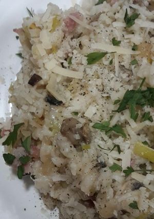 A picture of Mushroom, Bacon And Leek Risotto.