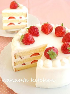 A picture of Indulgent Creamy Strawberry Shortcake.