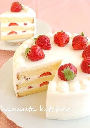 A picture of Indulgent Creamy Strawberry Shortcake.