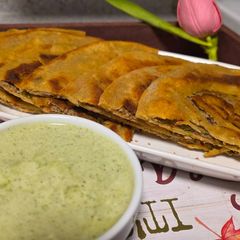 A picture of Qeema Wala Paratha.