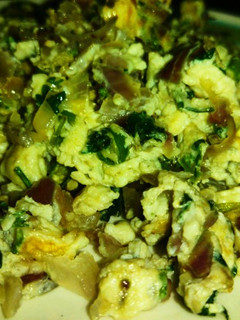 एग भुर्जी (egg bhurji recipe in Hindi) रेसिपी मुख्य फोटो