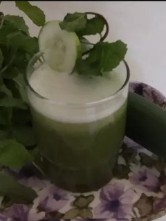 A picture of Cucumber cooler.