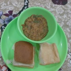 A picture of Pav bhaji.