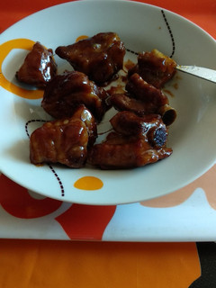 Una foto de Costillas al estilo chino
