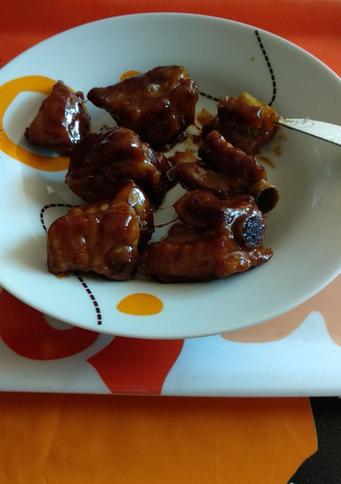 Una foto de Costillas al estilo chino