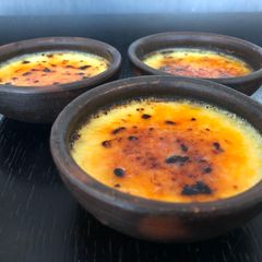 A picture of Créme Brulée.