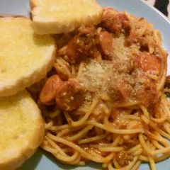 A picture of Filipino Spaghetti.