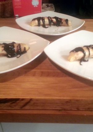 A picture of Baked Banana (with chocolate sauce).