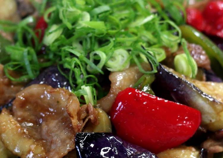 Recipe of Super Quick Homemade Miso Flavored Pork Belly, Eggplant, and Green Bell Pepper Stir-Fry