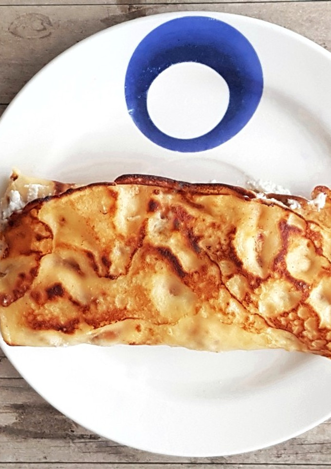 Una foto de Tortitas ruladas de Miel y Mandarina rellenas de "Mel y Mató"