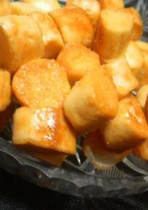 A picture of Dried Wheat-Gluten Maple Butter Milk Rusks.