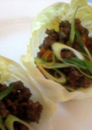 A picture of San Choy Bao.