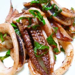 A picture of Grilled Squid With Garlic Butter and Soy Sauce.