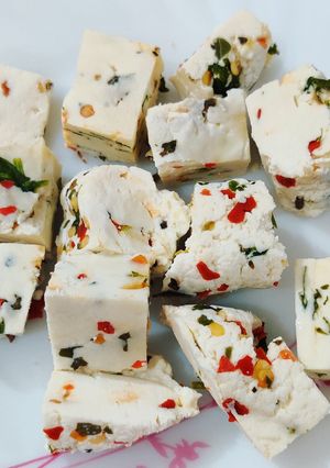 A picture of Herb Paneer.