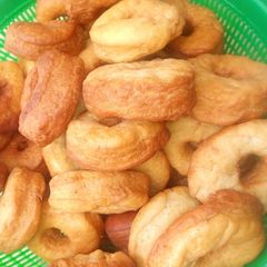 A picture of Plain doughnut.