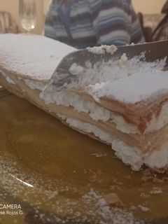 Una foto de Mil hojas de nata